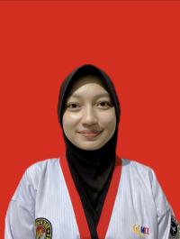 JUARA 1 SENIOR PEMULA U.49 PUTRI Alda Nabilajovita